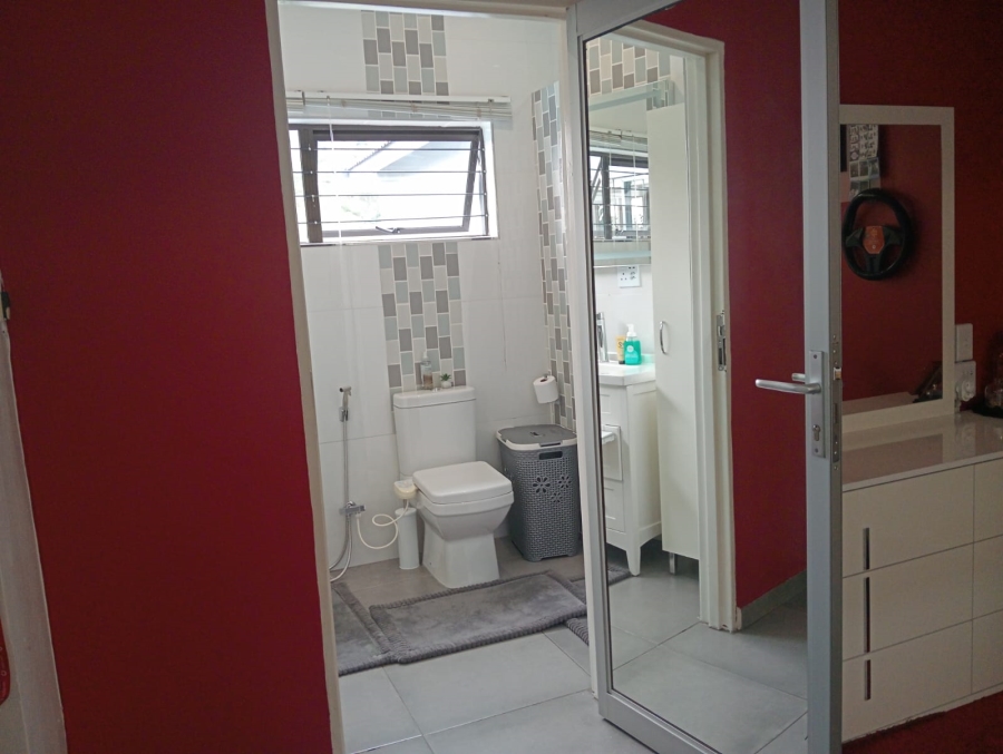 4 Bedroom Property for Sale in Safari Gardens North West